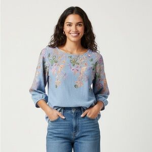Kindred Blue Floral Embroidered 3/4 Sleeve‎ Top